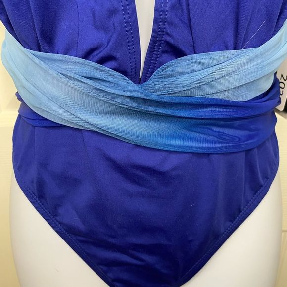 Kenneth Cole New York Swim | Halter Plunge Mio One Piece Size Large Navy Blue - Picture 3 of 11